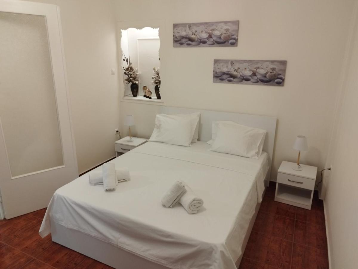 Zeus Apartment Athena Bagian luar foto